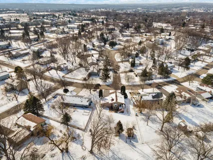 $400,000 | 13813 James Avenue South, Burnsville, MN 55337