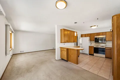 $400,000 | 13813 James Avenue South, Burnsville, MN 55337