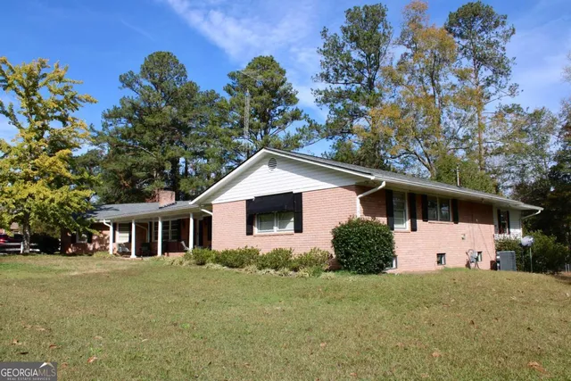 $240,000 | 550 Atlanta Highway, Warrenton, GA 30828
