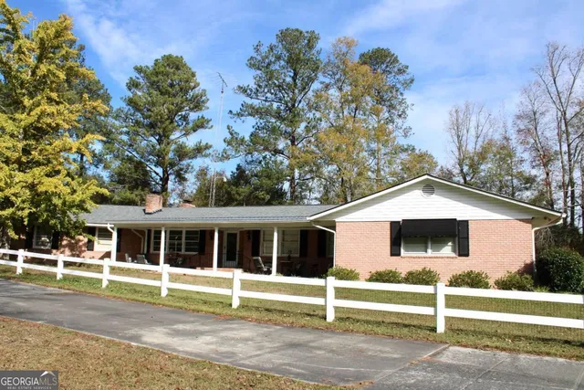 $240,000 | 550 Atlanta Highway, Warrenton, GA 30828