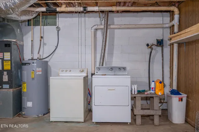 $415,000 | 4428 Jennings Creek Highway, Whitleyville, TN 38588