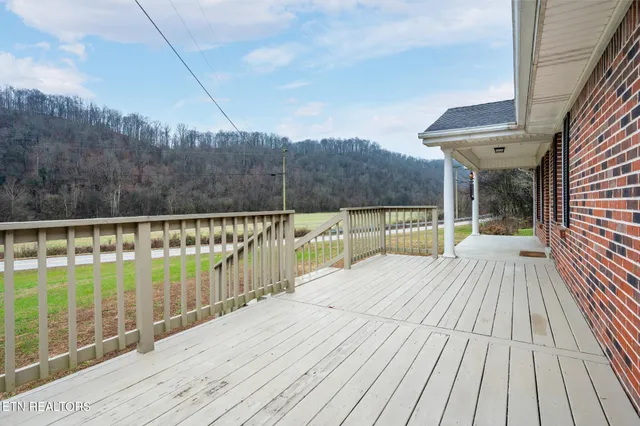 $415,000 | 4428 Jennings Creek Highway, Whitleyville, TN 38588