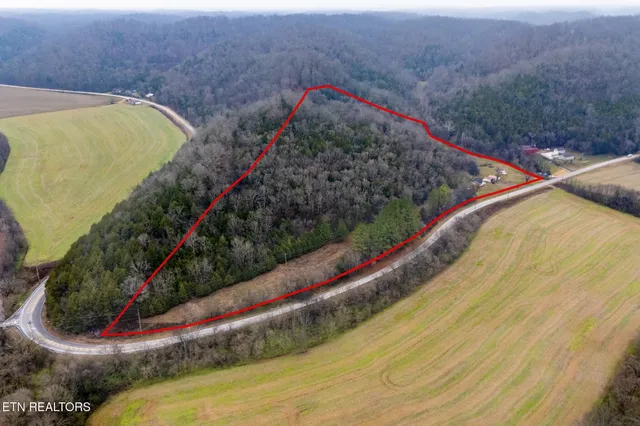 $415,000 | 4428 Jennings Creek Highway, Whitleyville, TN 38588