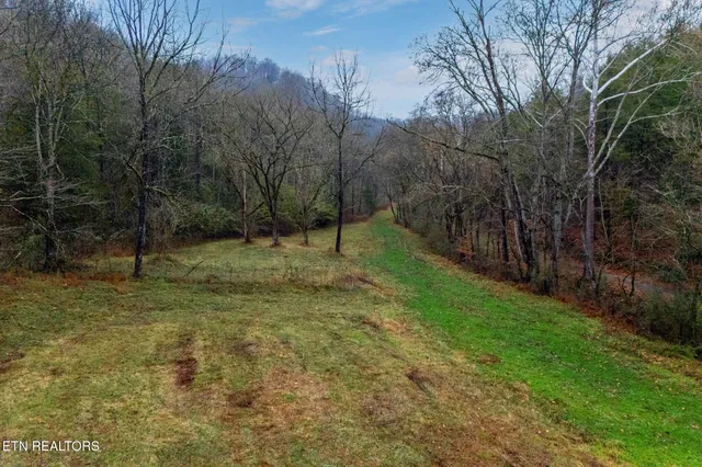 $415,000 | 4428 Jennings Creek Highway, Whitleyville, TN 38588