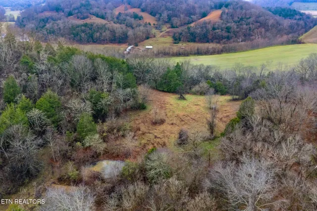 $415,000 | 4428 Jennings Creek Highway, Whitleyville, TN 38588