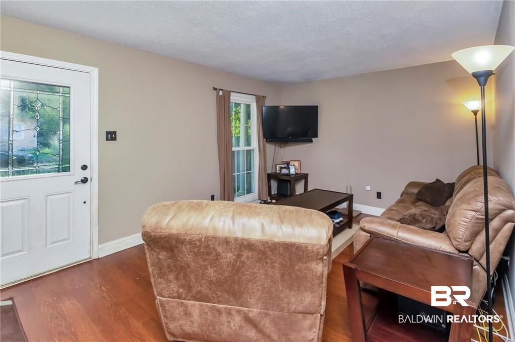 1566 Blair Avenue Mobile, AL 36604 - Photo 9 of 41