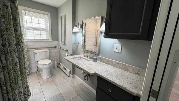 $3,800 | 23 Orchard Avenue, Unit 1, Saugus, MA 01906