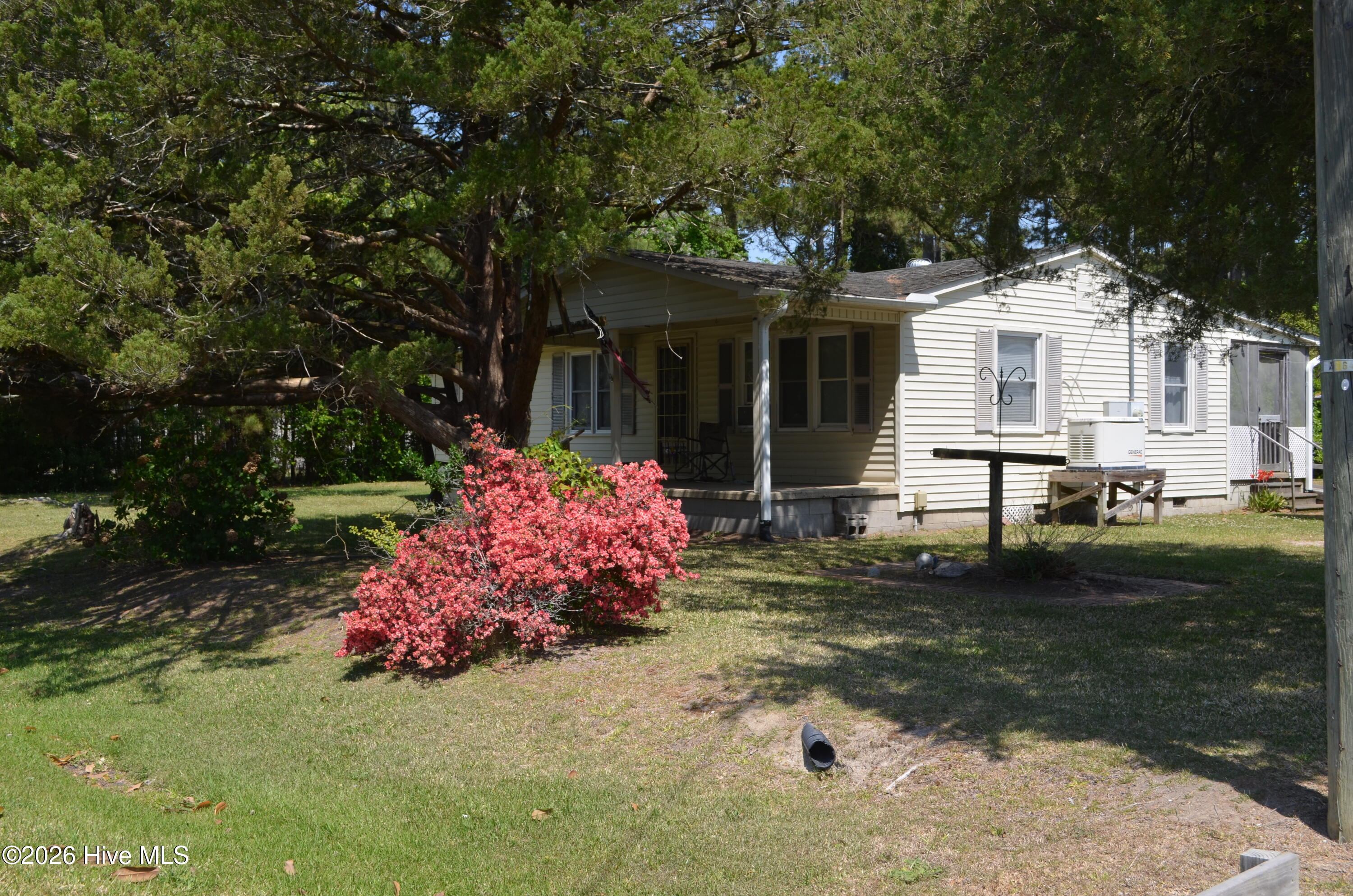 158 Otway Farm Road Beaufort, NC 28516 - Photo 2 of 24 DSC_0204