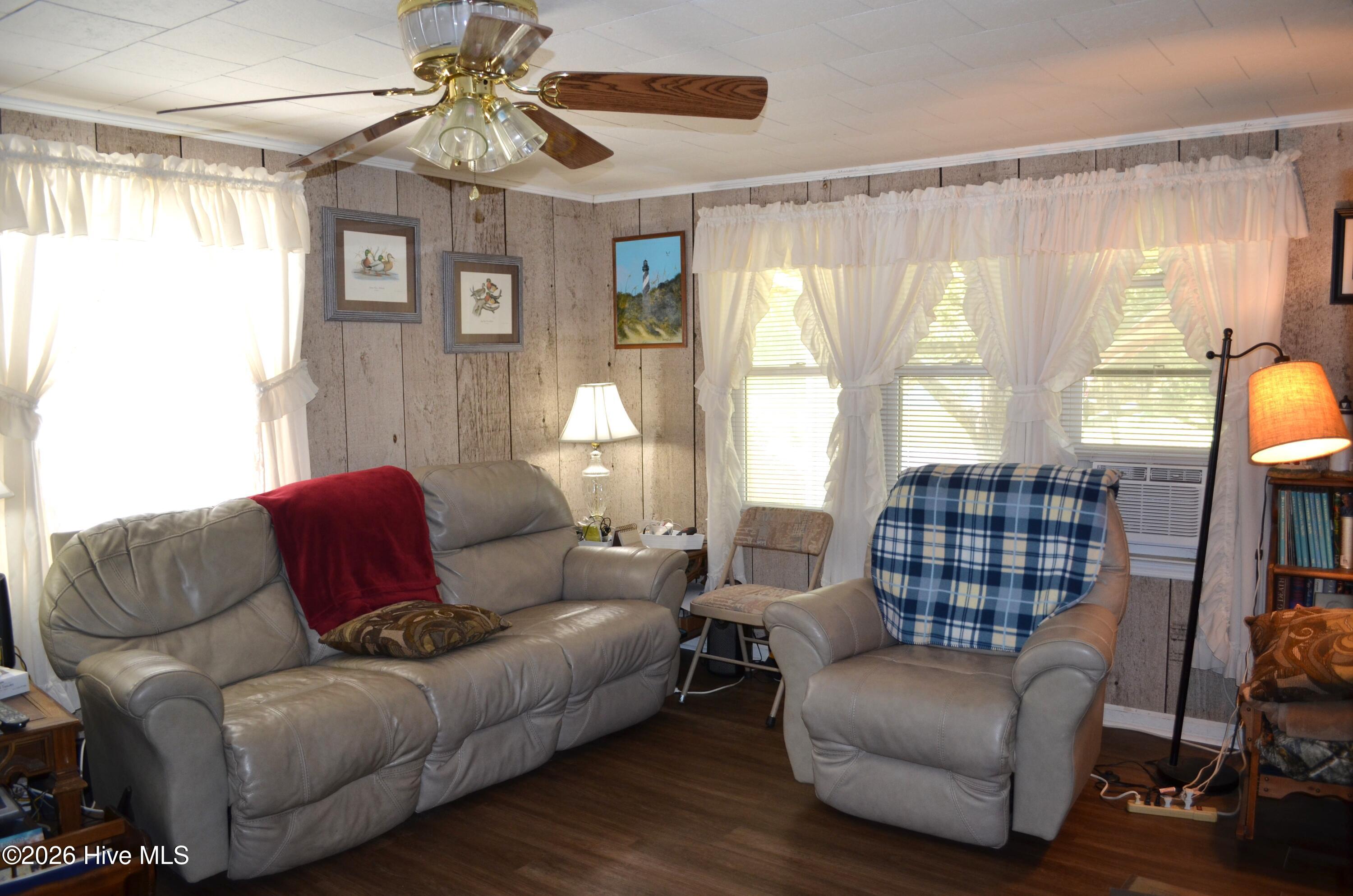 158 Otway Farm Road Beaufort, NC 28516 - Photo 6 of 24 DSC_0187