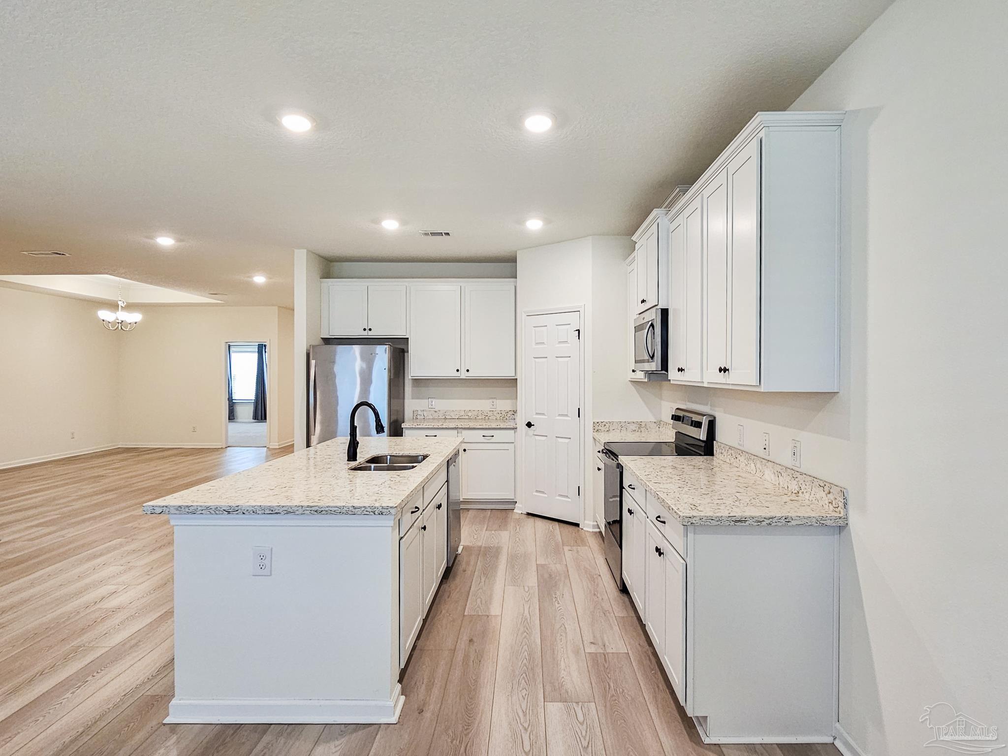 4149 Upper Walk Lane Milton, FL 32583 - Photo 8 of 43