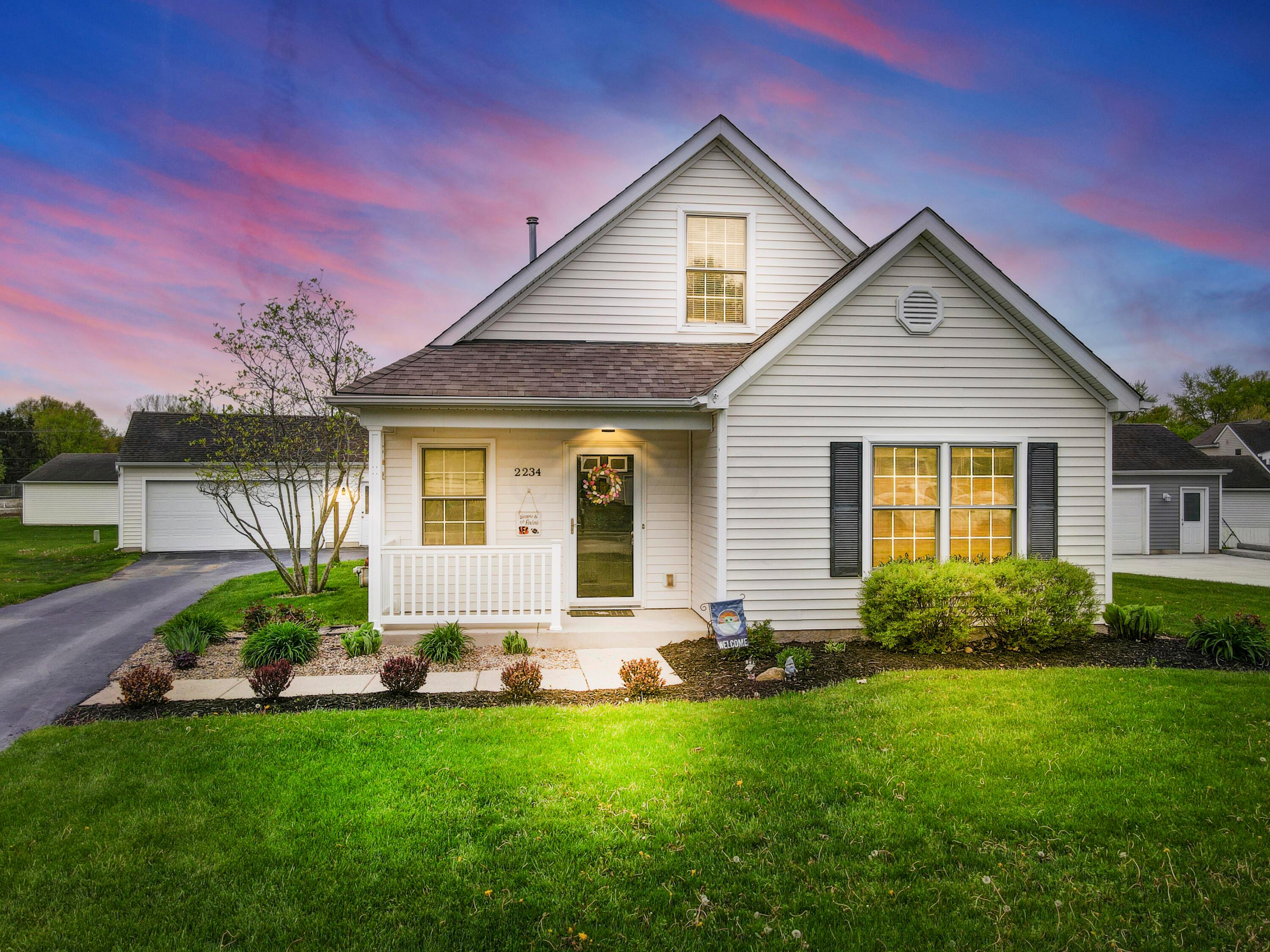 2234 Forest Ridge Hebron, OH 43025 - Photo 62 of 62 Twilight