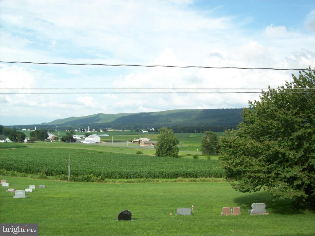 222 Albright Road Newmanstown, PA 17073 - Photo 2 of 21 Gallery Image 2