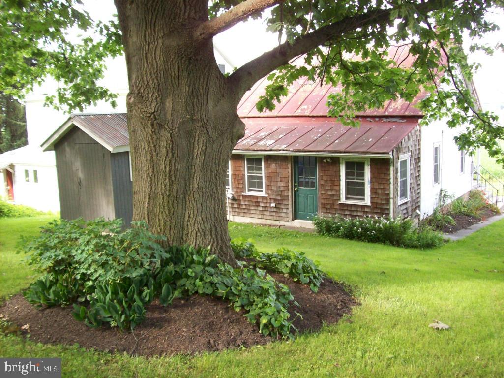 222 Albright Road Newmanstown, PA 17073 - Photo 3 of 21 Gallery Image 3