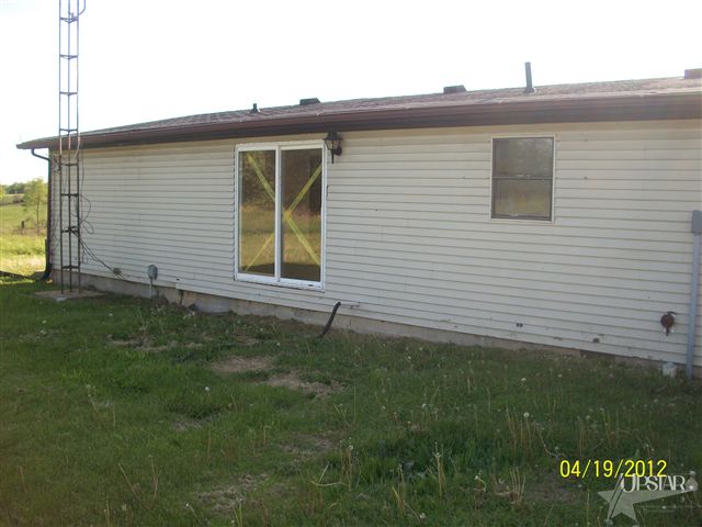 7585 Baker Road Hagerstown, IN 47346 - Photo 5 of 21 Gallery Image 5