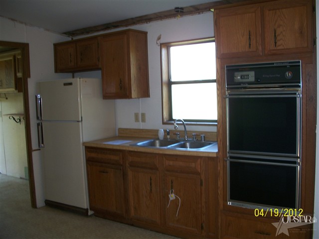 7585 Baker Road Hagerstown, IN 47346 - Photo 10 of 21 Gallery Image 10