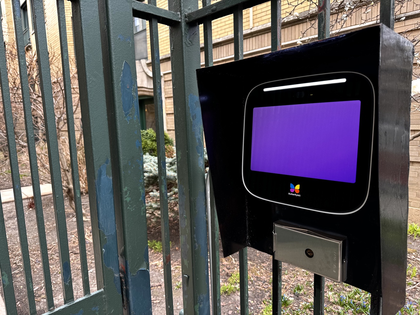 7031 North Sheridan Road, Unit 2E Chicago, IL 60626 - Photo 3 of 28