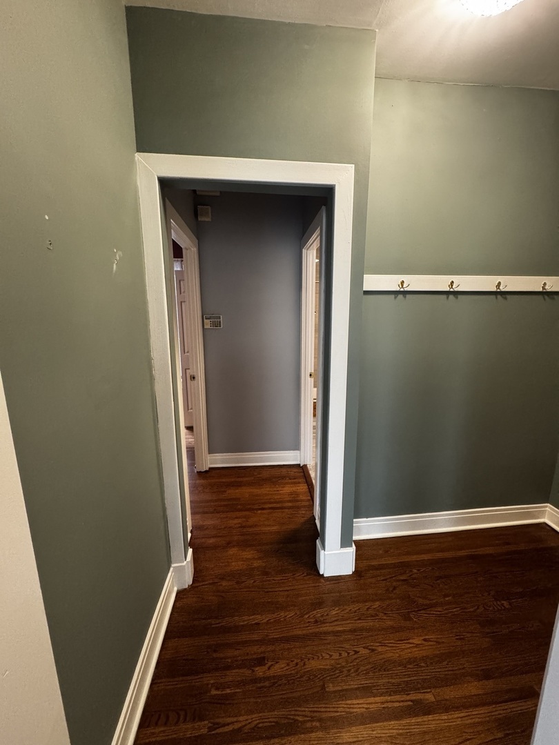 7031 North Sheridan Road, Unit 2E Chicago, IL 60626 - Photo 5 of 28