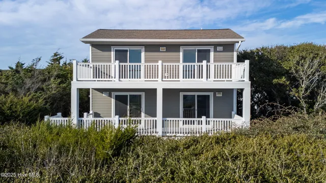 $1,120,000 | 100 Conch Court, Emerald Isle, NC 28594