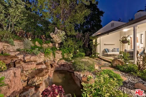 $2,849,000 | 1609 Comstock Avenue, Los Angeles, CA 90024