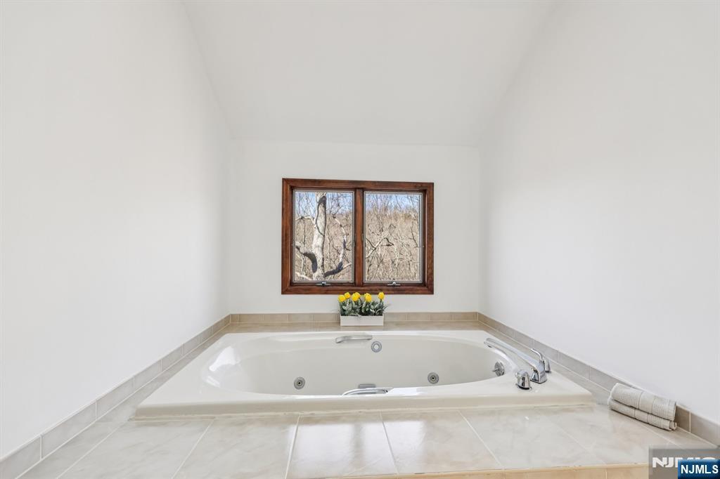 172 Miller Road Butler, NJ 07405 - Photo 29 of 50