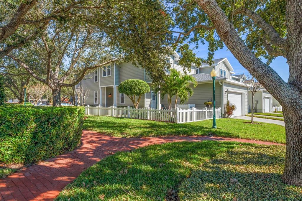 291 1st Avenue Southwest Largo, FL 33770 - Photo 8 of 83