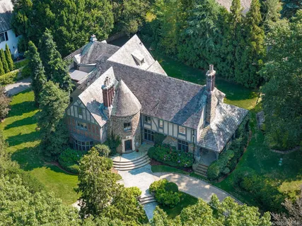 $5,995,000 | 42 Masterton Road, Bronxville, NY 10708