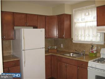 4007 Marshall Road Drexel Hill, PA 19026 - Photo 6 of 10 Gallery Image 6