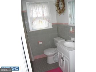 4007 Marshall Road Drexel Hill, PA 19026 - Photo 8 of 10 Gallery Image 8