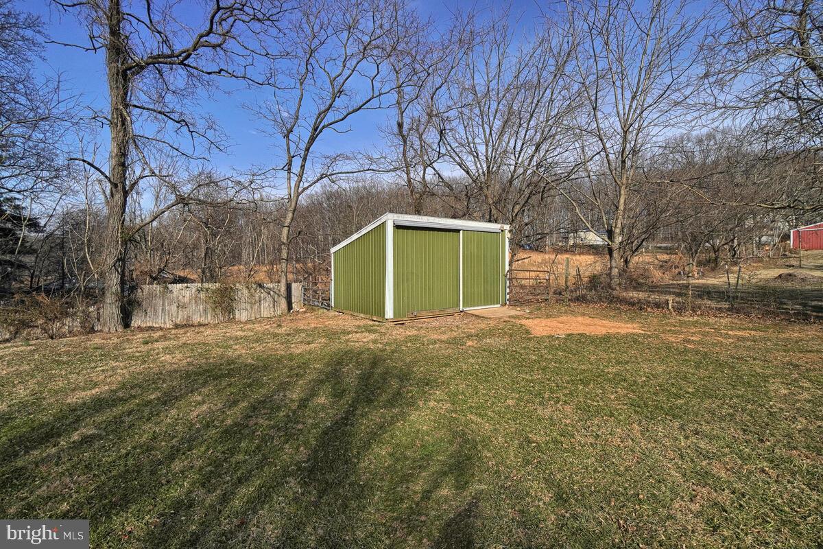 14134 Harrisville Road Mount Airy, MD 21771 - Photo 31 of 41 Shed for all of your yard and gardening needs.