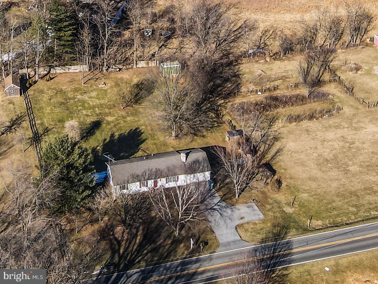 14134 Harrisville Road Mount Airy, MD 21771 - Photo 38 of 41 Huge yard!
