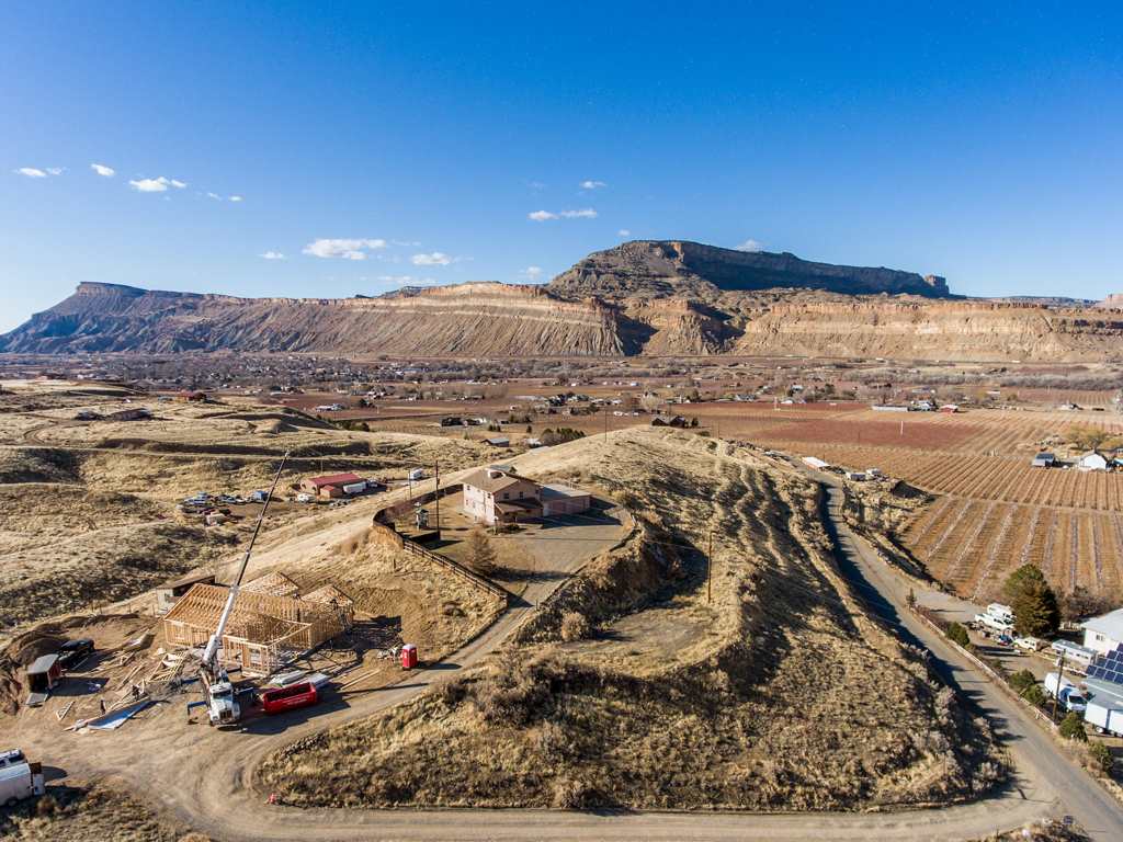 653 39 Road Palisade, CO 81526 - Photo 26 of 35 a view of ocean and mountain