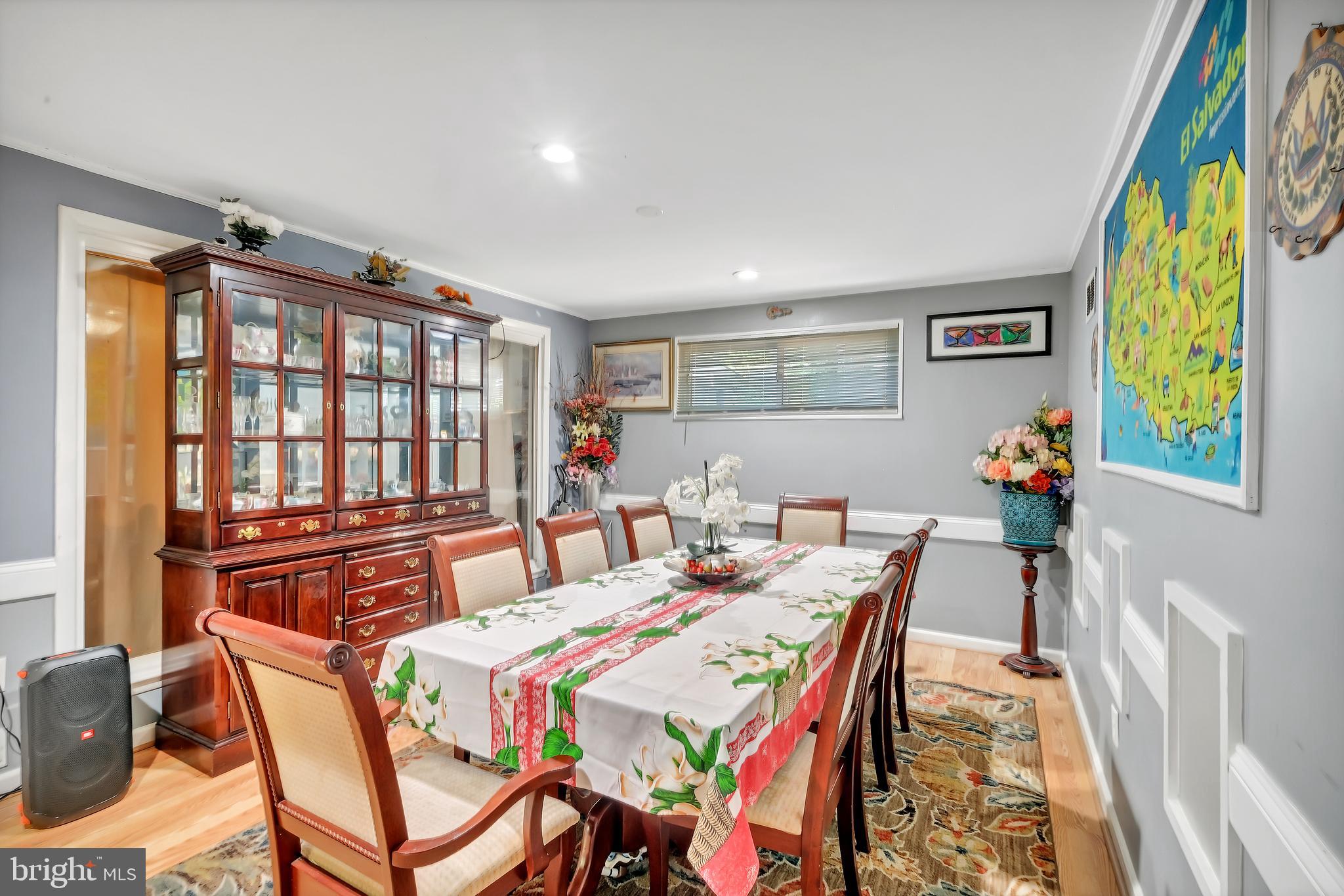 12900 Goodhill Road Silver Spring, MD 20906 - Photo 14 of 26 Dining Room