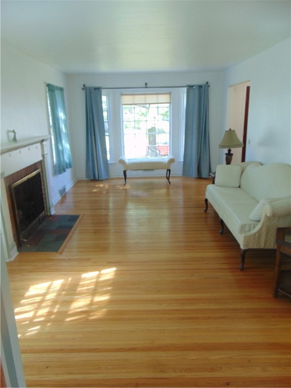 38 Danforth Crescent Brighton, NY 14618 - Photo 10 of 43