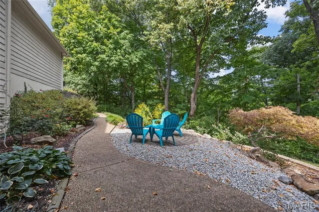 $650,000 | 391 Woodmere Drive, St. Charles, MO 63303