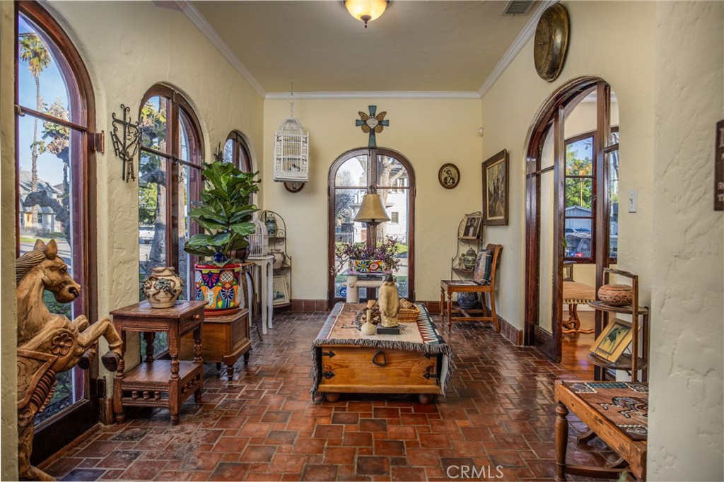 4202 University Riverside, CA 92501 - Photo 14 of 53 a front view of a house with lots of gym equipment