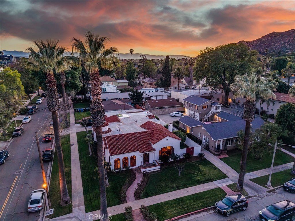 4202 University Riverside, CA 92501 - Photo 48 of 53 an aerial view of residential houses and outdoor space
