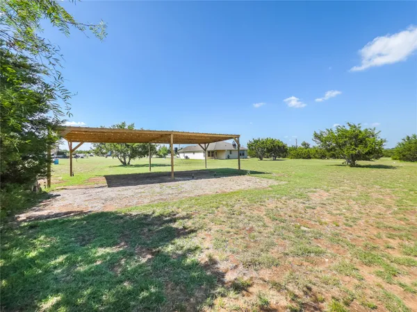 $1,900 | 120 Lost Oaks Court, Liberty Hill, TX 78642