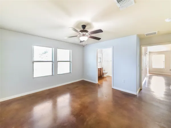 $1,900 | 120 Lost Oaks Court, Liberty Hill, TX 78642