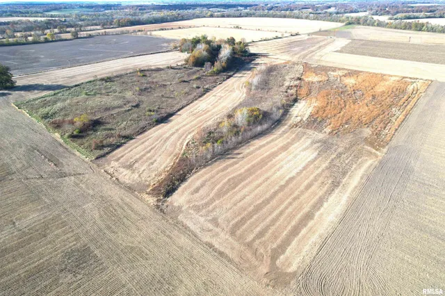 $320,000 | 1350 Road Kane Il 62054, Kane, IL 62054