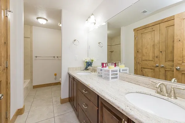 $849,900 | 2340 Alexandra Circle, Green River, WY 82935