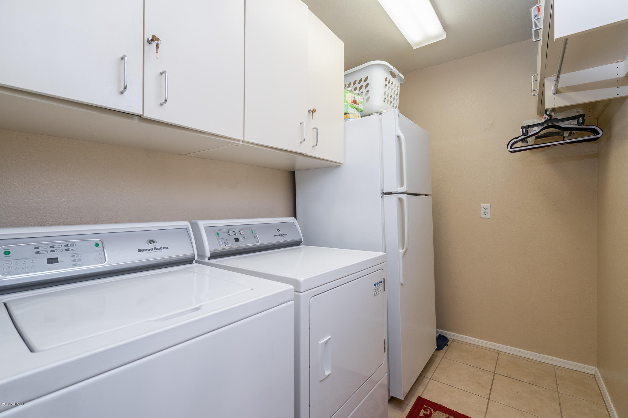1850 East Apollo Road Phoenix, AZ 85042 - Photo 26 of 40 Laundry