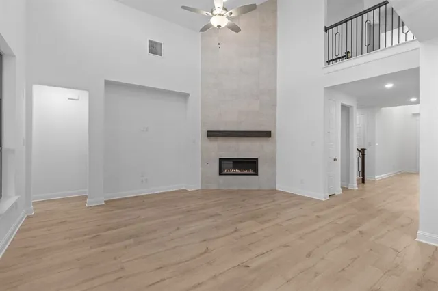 a view of a livingroom with a fireplace