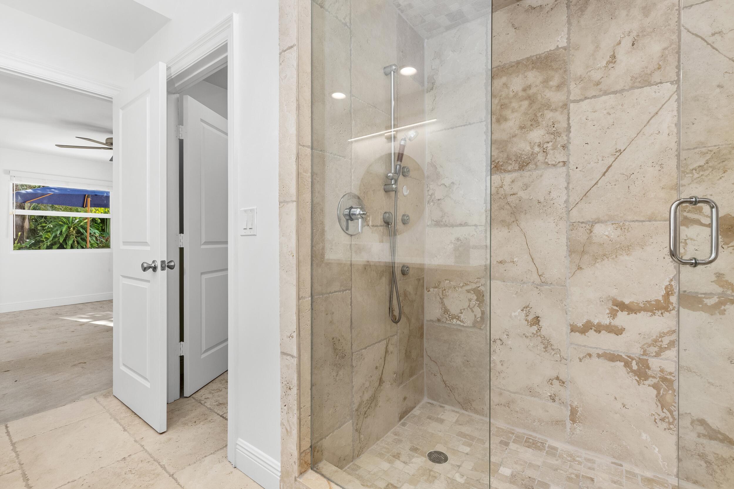 41 Coconut Lane Ocean Ridge, FL 33435 - Photo 21 of 42 Primary Bath