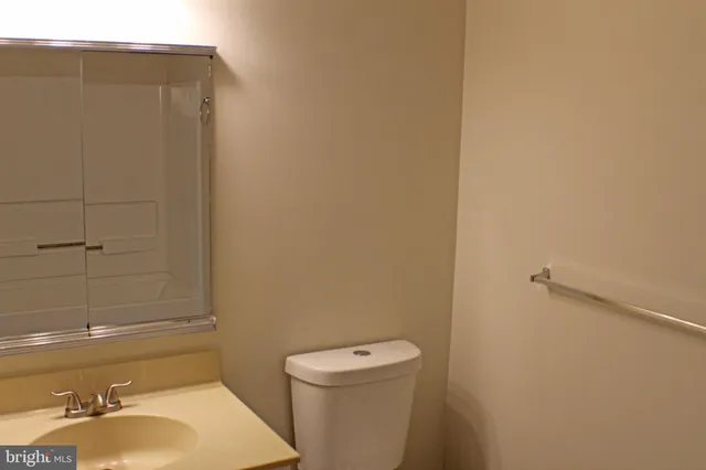 $254,900 | 27 Foxglove Drive, Delran, NJ 08075