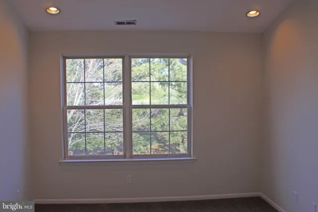 $254,900 | 27 Foxglove Drive, Delran, NJ 08075