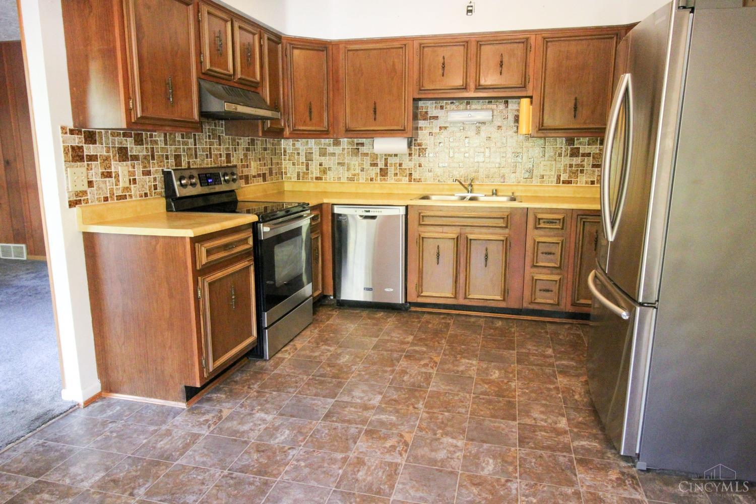 7401 Sheed Road Cincinnati, OH 45247 - Photo 15 of 30 Gallery Image 15
