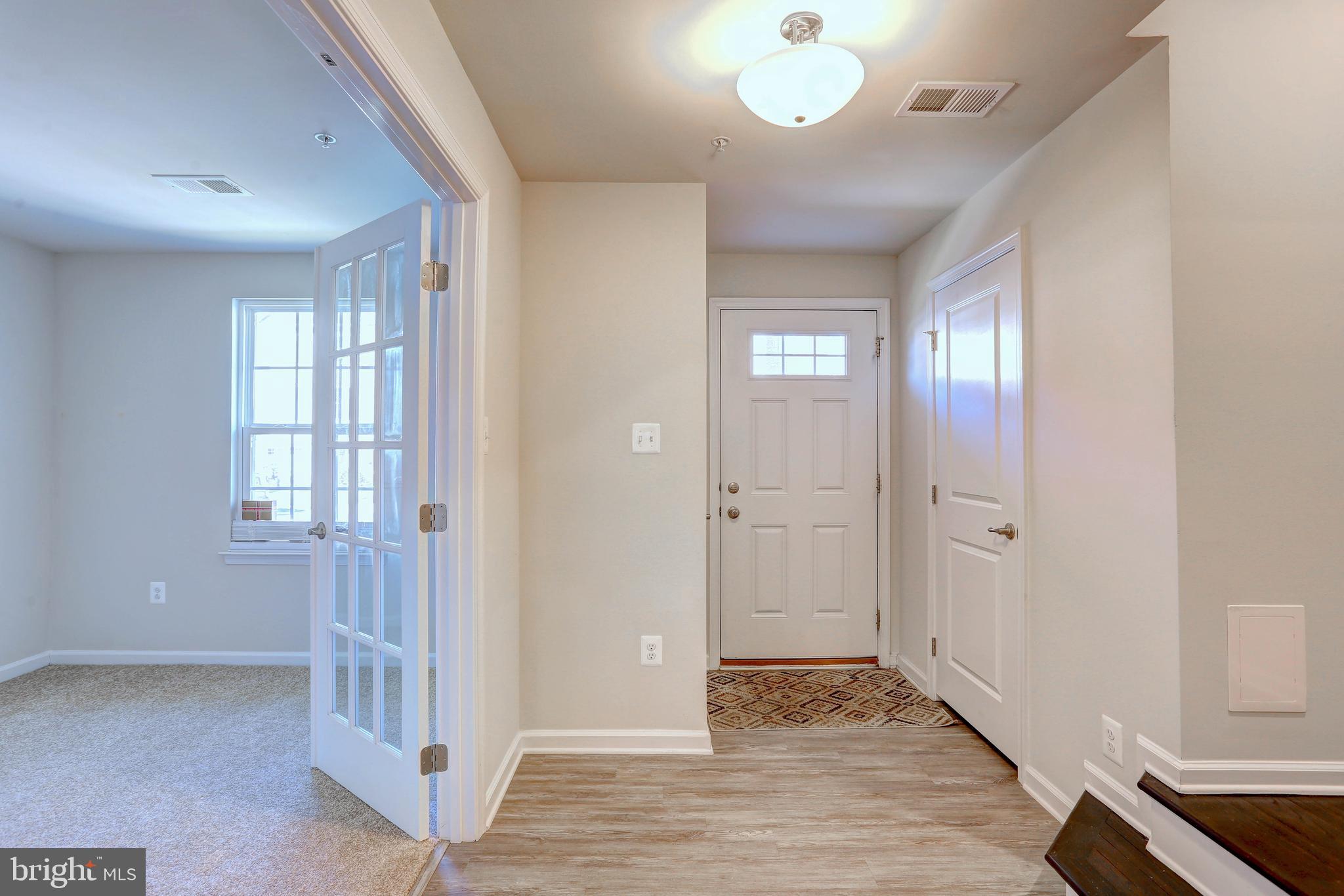 1811 Wind Gate Road Baltimore, MD 21227 - Photo 30 of 37