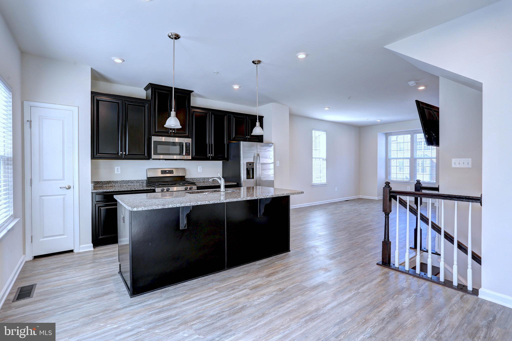 1811 Wind Gate Road Baltimore, MD 21227 - Photo 37 of 37