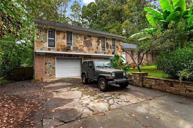 a view of a house with a patio