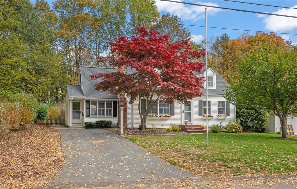 18 Laurel Road Norwood, MA 02062 - Photo 1 of 41 Gallery Image 1